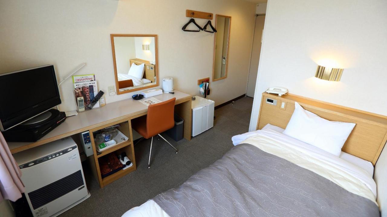 Hotel Sato Shinhidaka Zewnętrze zdjęcie